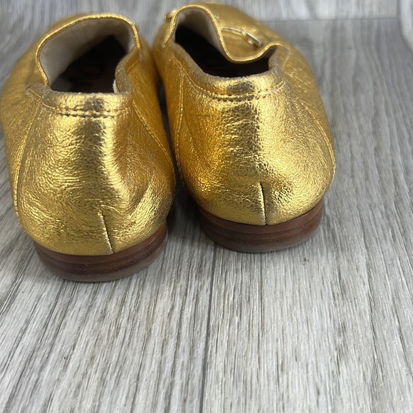๐2/$25 ๐ Sam Edelman Gold Crinkle Loraine Bit Loafer - Picture 5 of 10
